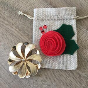 Vintage Camellia Flower Gold Tone Brooch Measures 2.5” Diameter in Rose Dust Bag